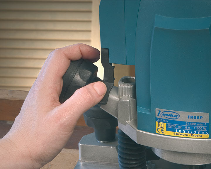 Virutex FR66P Wood and Plastic Router: Precision Milling, Adjustable Depth