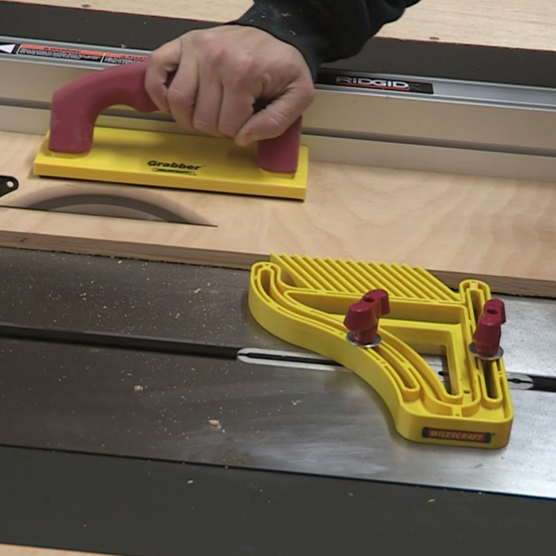 FeatherBoard™ Table Saw Fence Clamp with Dual Miter Bars