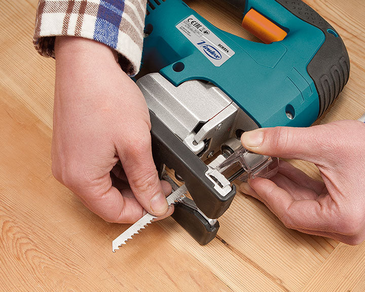 Virutex Cordless Circular Saw