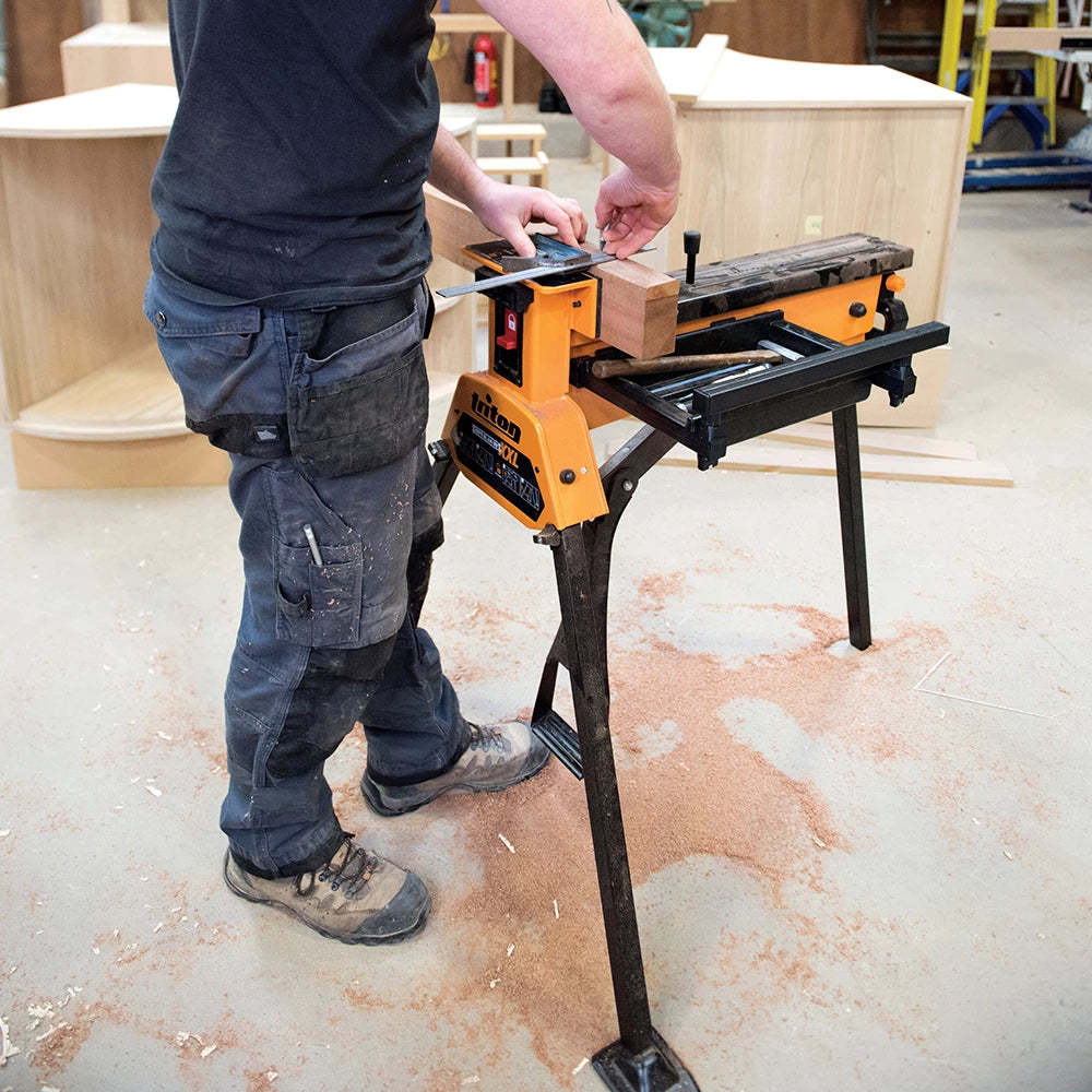 Triton SuperJaws XL Portable Clamping System - 1000kg Force, Feet Operated