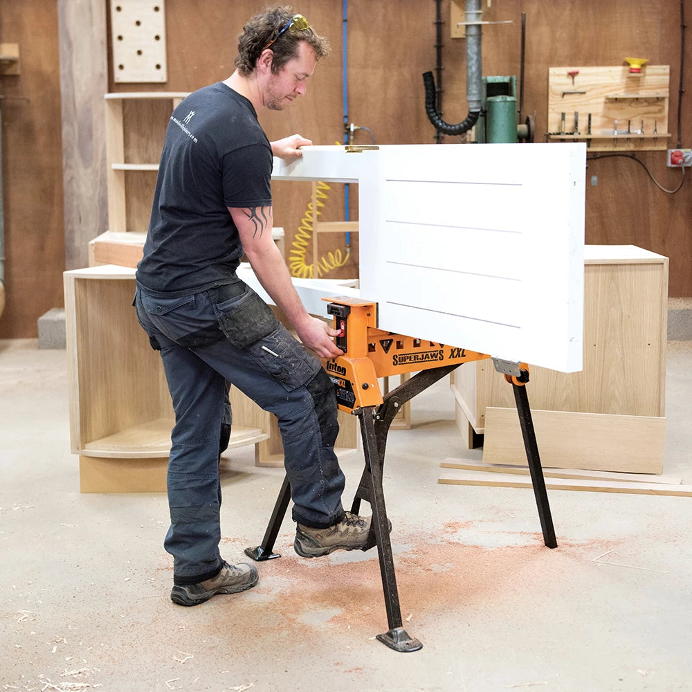 Triton SuperJaws XL Portable Clamping System - 1000kg Force, Feet Operated