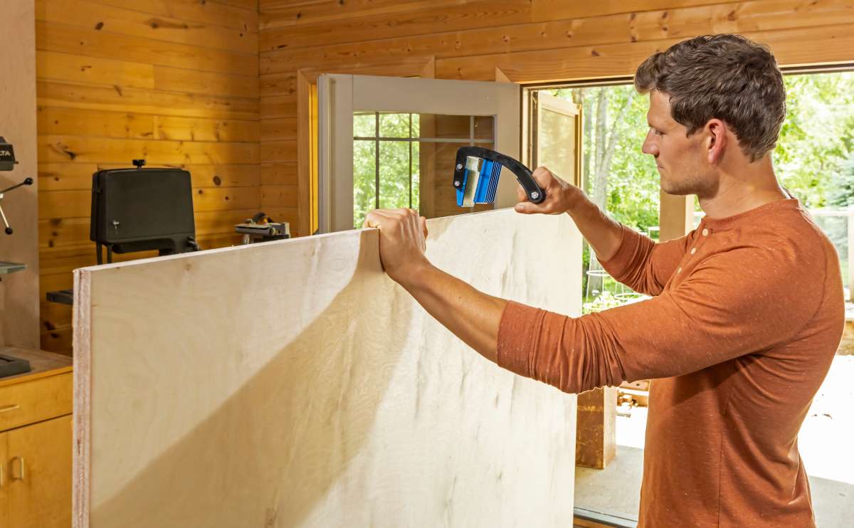 Kreg Panel Carrier: Heavy-Duty Ergonomic Tool for One-Person Plywood Transport