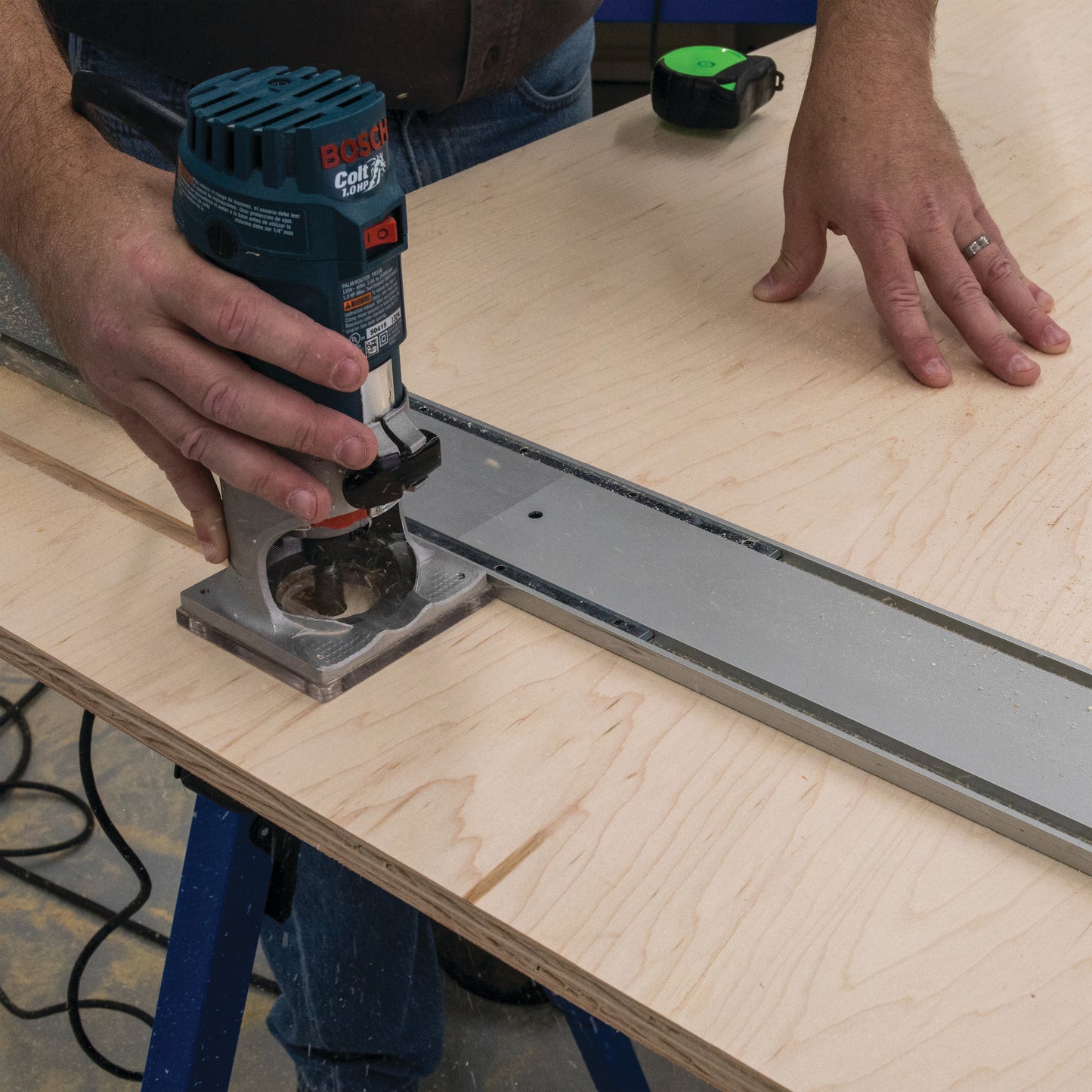 Kreg Straight Edge Guide XL Universal Saw Cutting System with GripMaxx Clamp