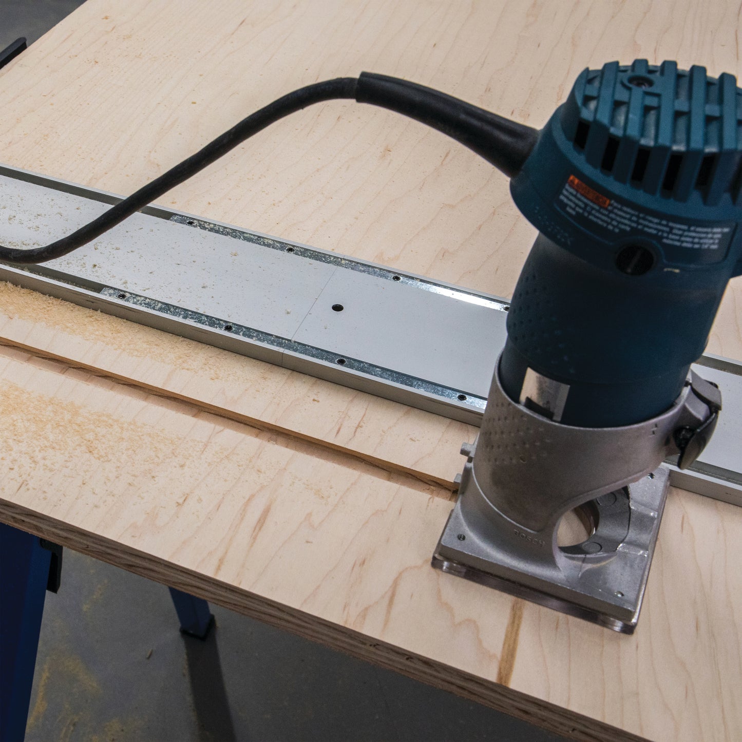 Kreg Straight Edge Guide XL Universal Saw Cutting System with GripMaxx Clamp