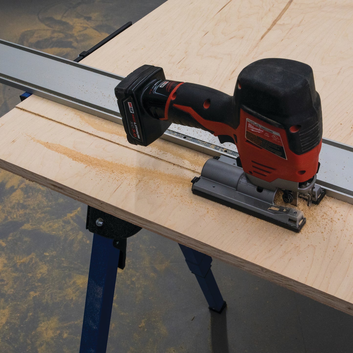 Kreg Straight Edge Guide XL Universal Saw Cutting System with GripMaxx Clamp