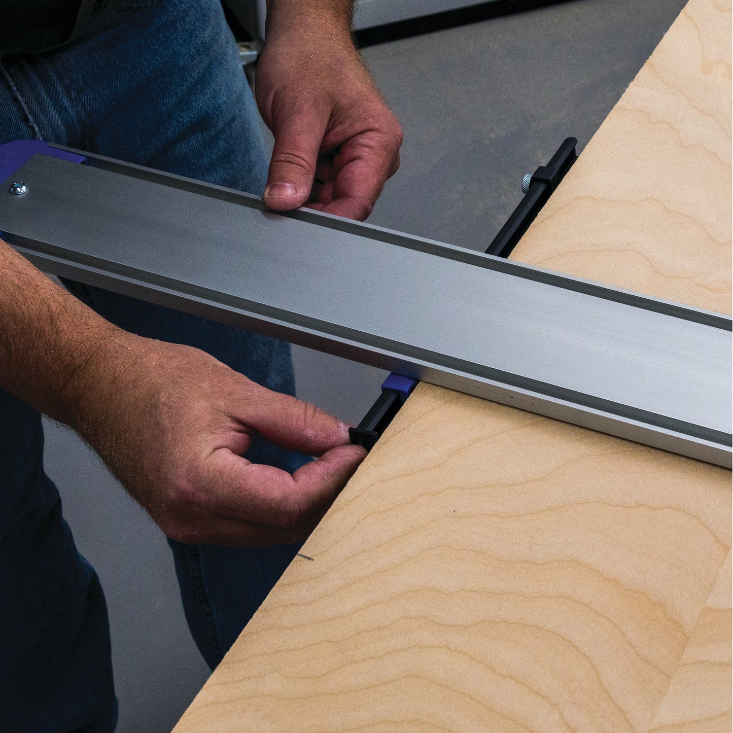 Kreg Straight Edge Guide XL Universal Saw Cutting System with GripMaxx Clamp