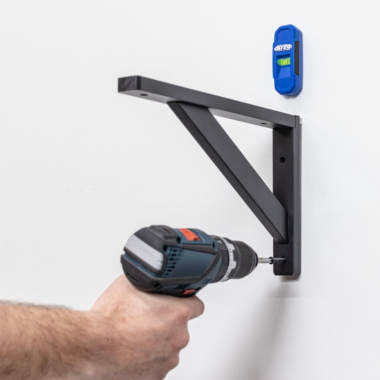 Kreg Magnetic Stud Finder with Hands-Free Level and Precision Marking