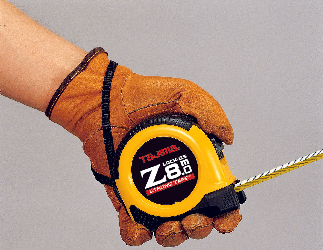 Tajima Z-Lock Professional Retractable Measuring Tape: Durable, Strong, Precise, Metric Tool