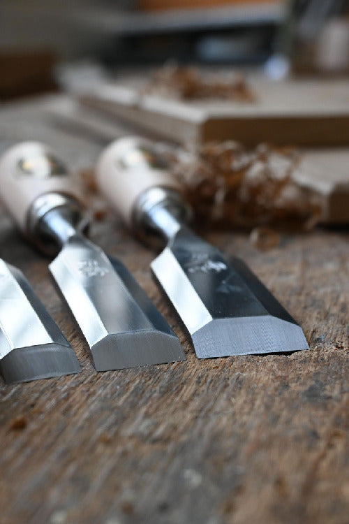 Premium 4-Piece Short Chisel Set with Red Beech Handles for Woodworking