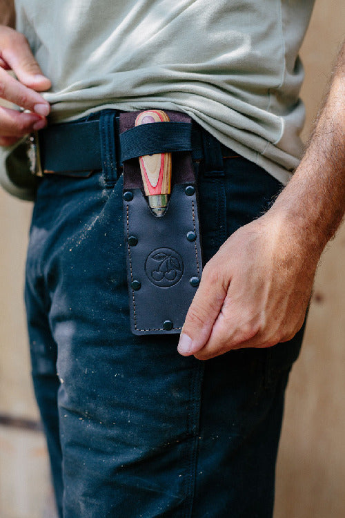 W.I.N.A.C. 35mm Short Chisel, Unique Recycled Skateboard Handle, Leather Holster