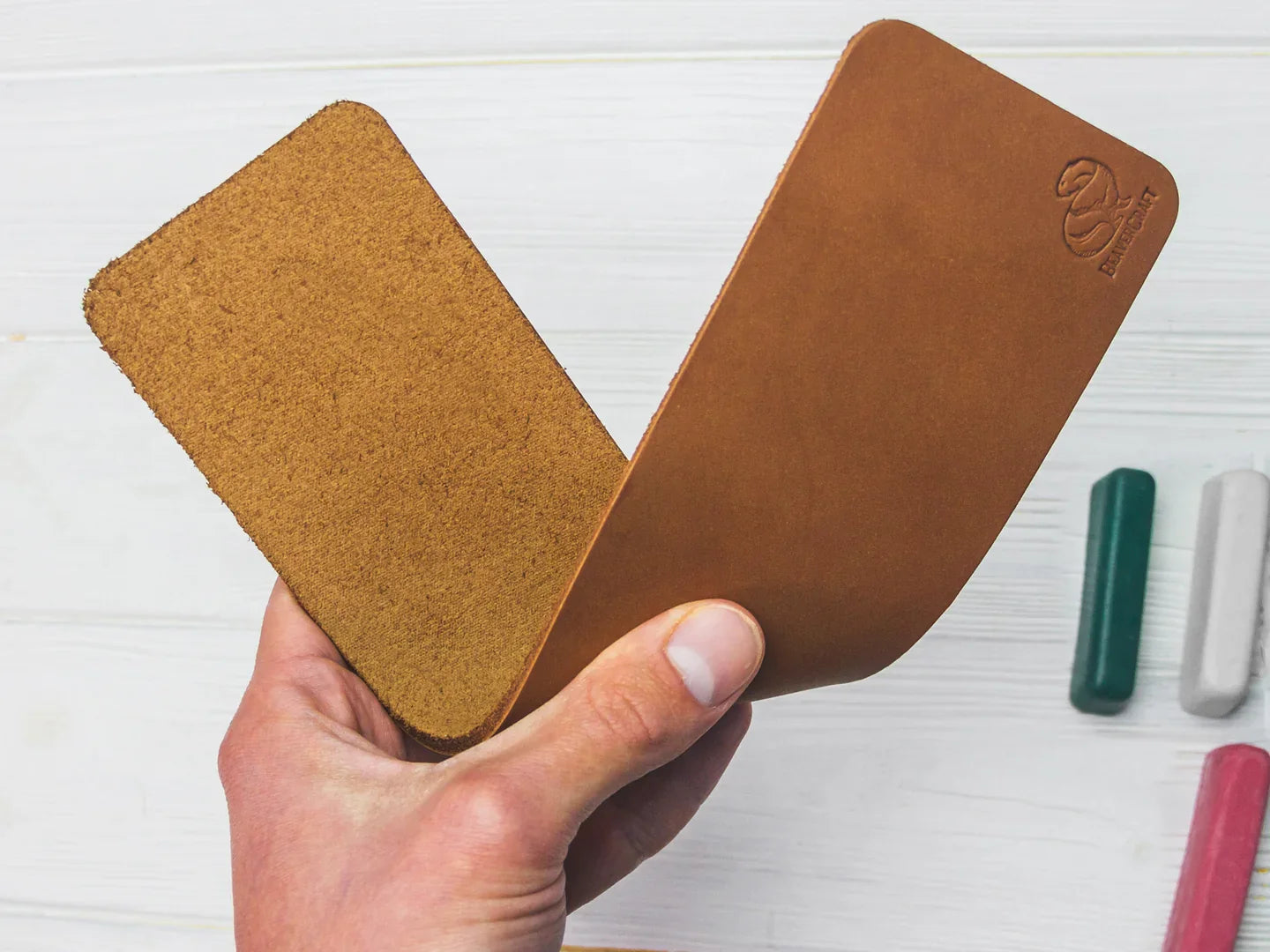 Dual-Sided Leather Paddle Strop with 3 Polishing Compounds BeaverCraft