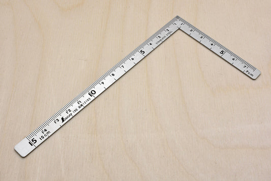 Shinwa Precision Polished Stainless Steel Small Square for Accurate Marking