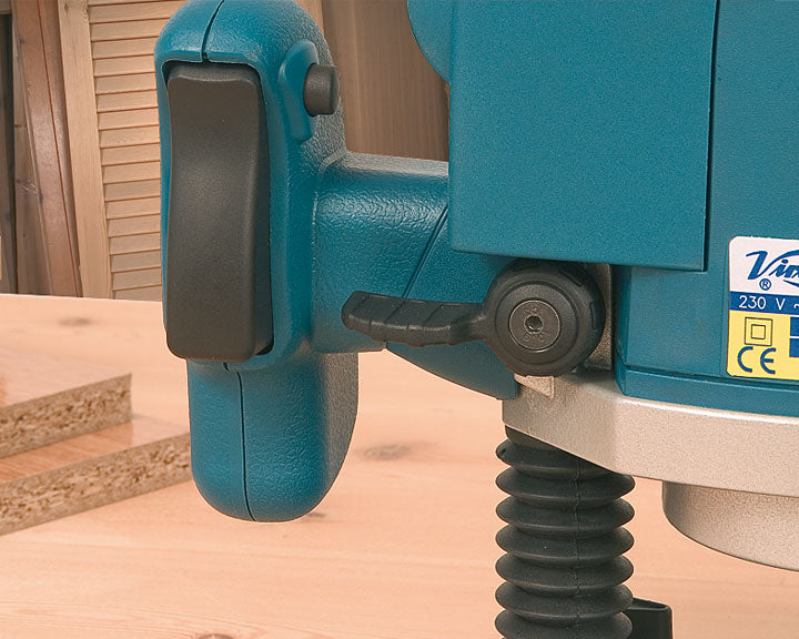 Virutex Electric Router FRE160P