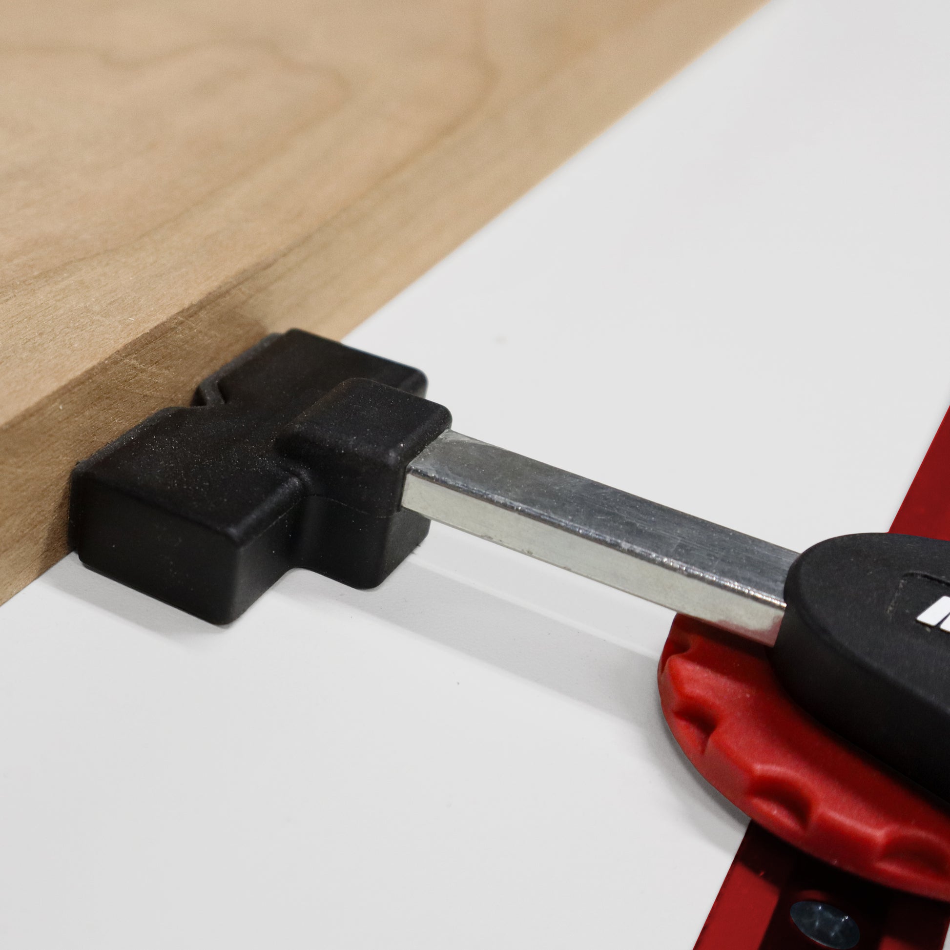 Versatile Low-Profile In-LineClamp™ Adjustable Horizontal Workpiece Clamping System