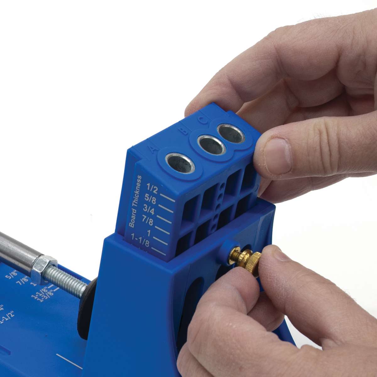 Kreg K4 Pocket-Hole Jig: Easy Wood Joinery with Durable Steel Guides