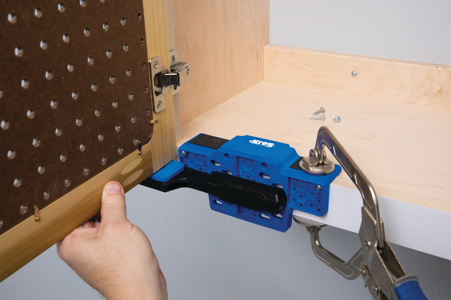 Kreg Precision Cabinet Door Mounting Jig: Easy, Adjustable for Perfect Installation