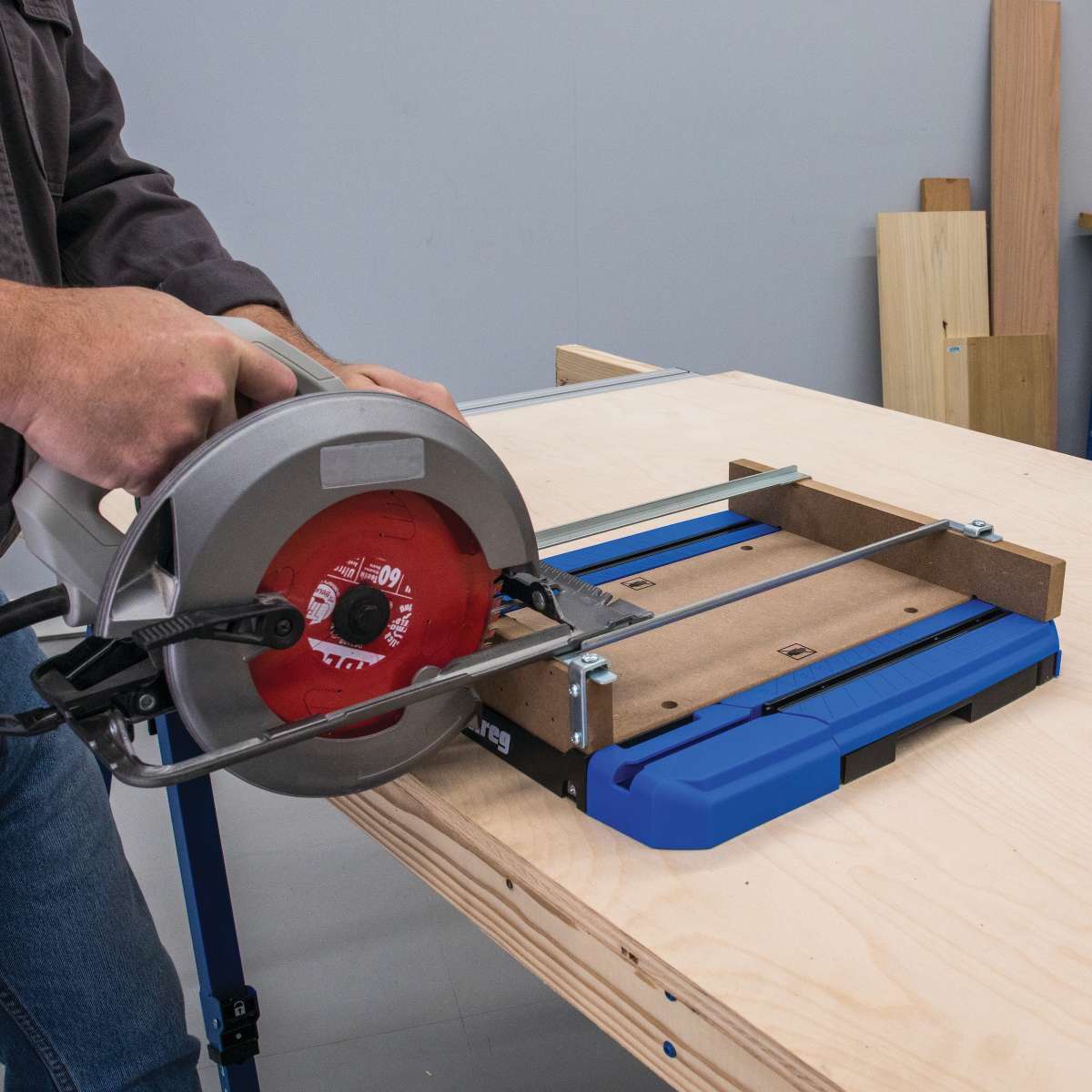 Kreg Portable Circular Saw Crosscut Station: Achieve Precise, Splinter-Free Woodworking Cuts