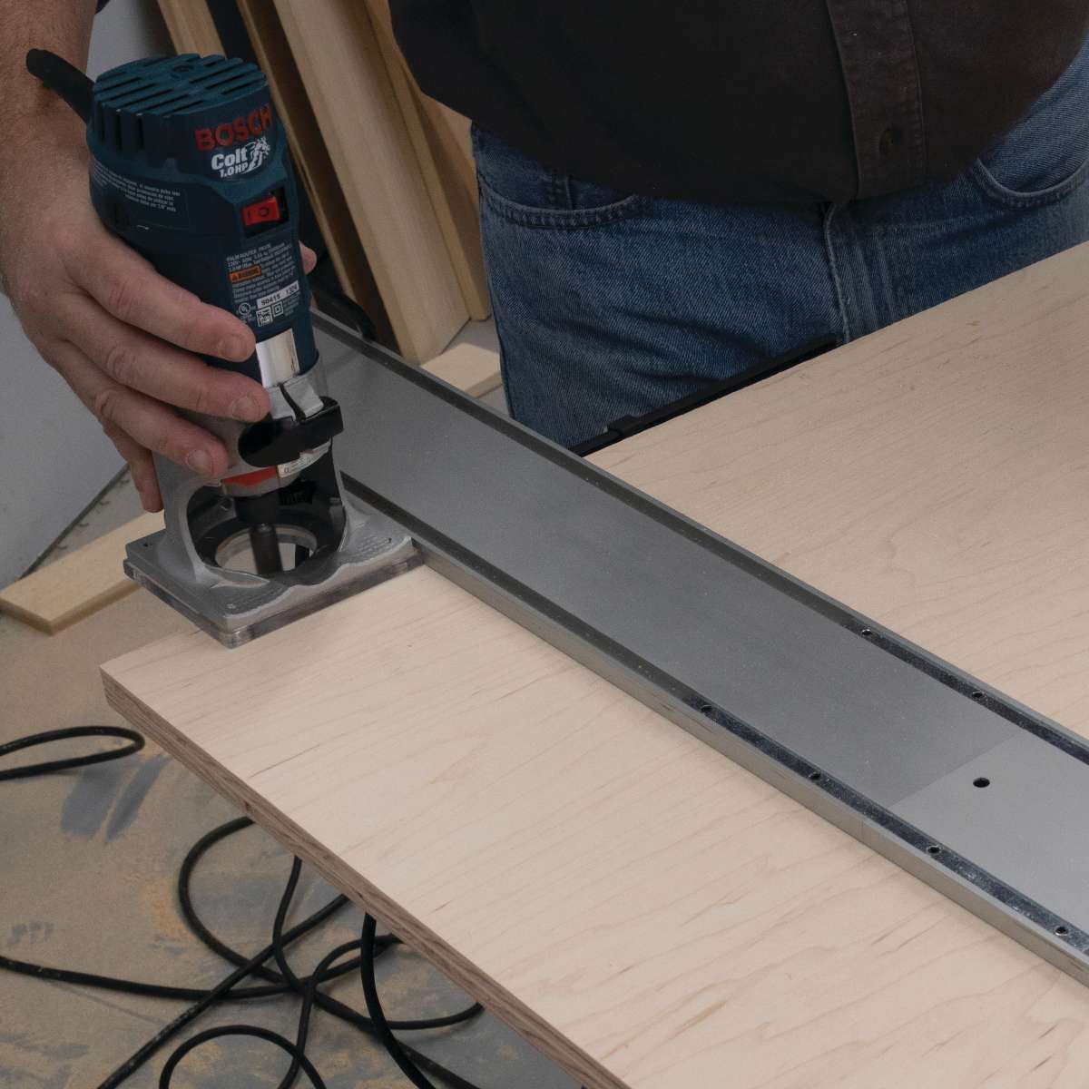 Kreg Straight Edge Guide XL Universal Saw Cutting System with GripMaxx Clamp