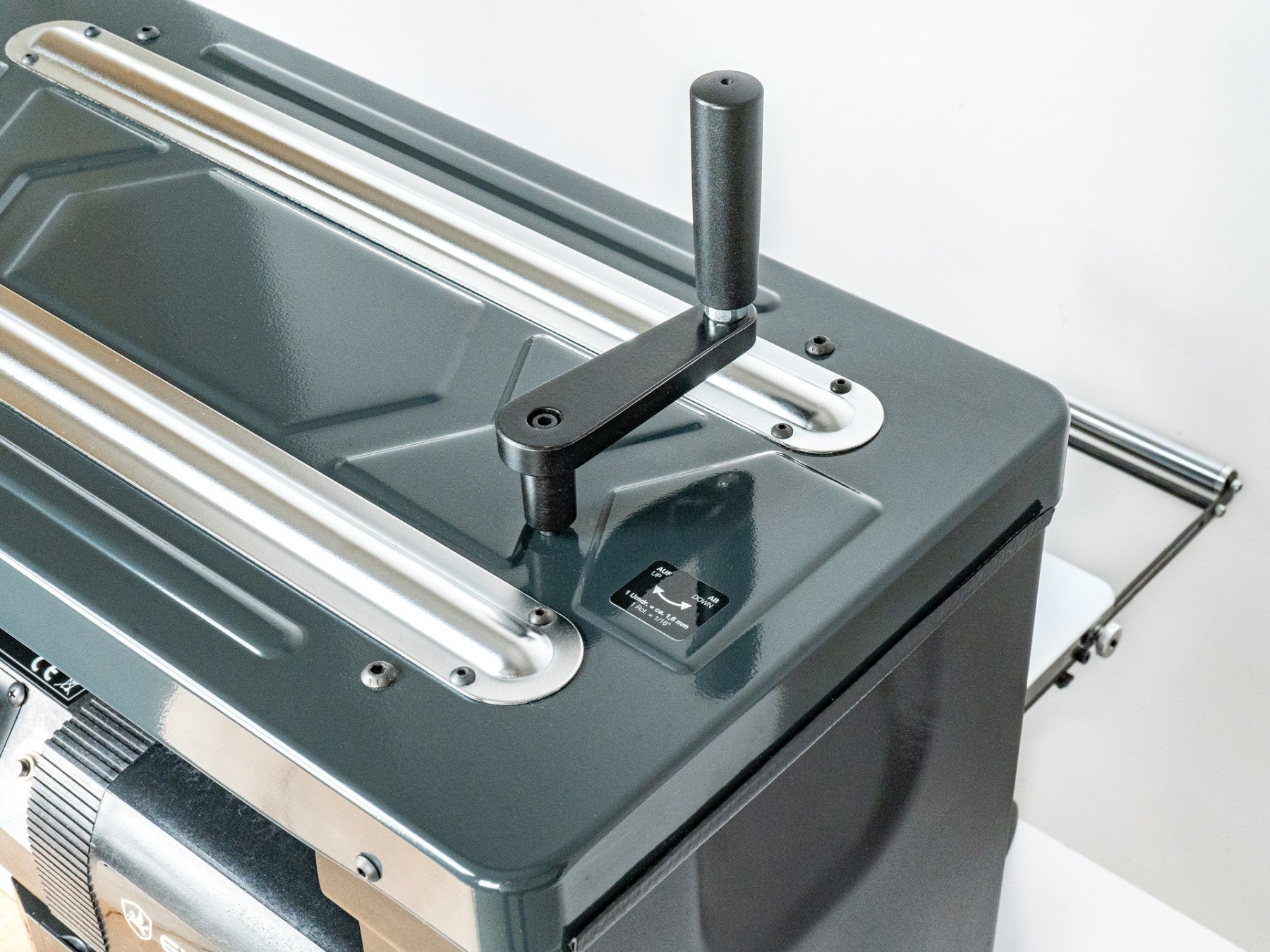 EXMAC D330 Portable Thickness Planer - 330mm Width, Precision Carbide Knives