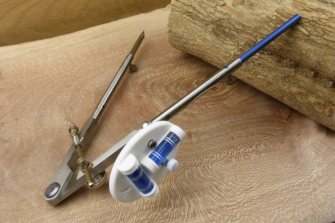 https://cdn11.bigcommerce.com/s-vao5inanlp/images/stencil/original/products/7003/7343/shinwa-log-scriber-77590__05567.1660514384.jpg?c=1