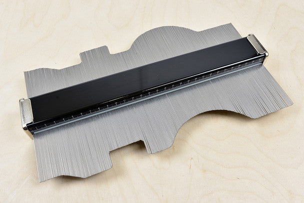 https://cdn11.bigcommerce.com/s-vao5inanlp/images/stencil/608x608/products/8242/9411/shinwa-profile-gauge-b-300mm-english-main__41712.1691070794.jpg?c=1