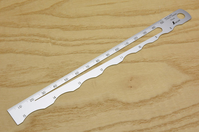 https://cdn11.bigcommerce.com/s-vao5inanlp/images/stencil/640w/products/7036/5344/shinwa_radius_scale_a2_reverse_73571_1__74089.1660513437.jpg?c=1
